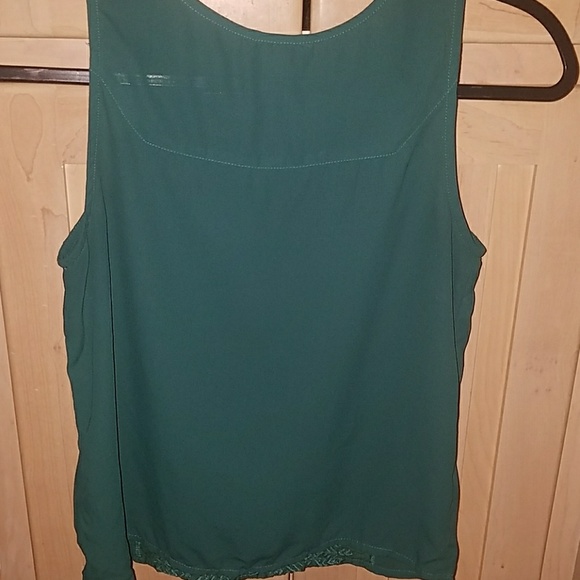 AE Tank - Picture 3 of 3